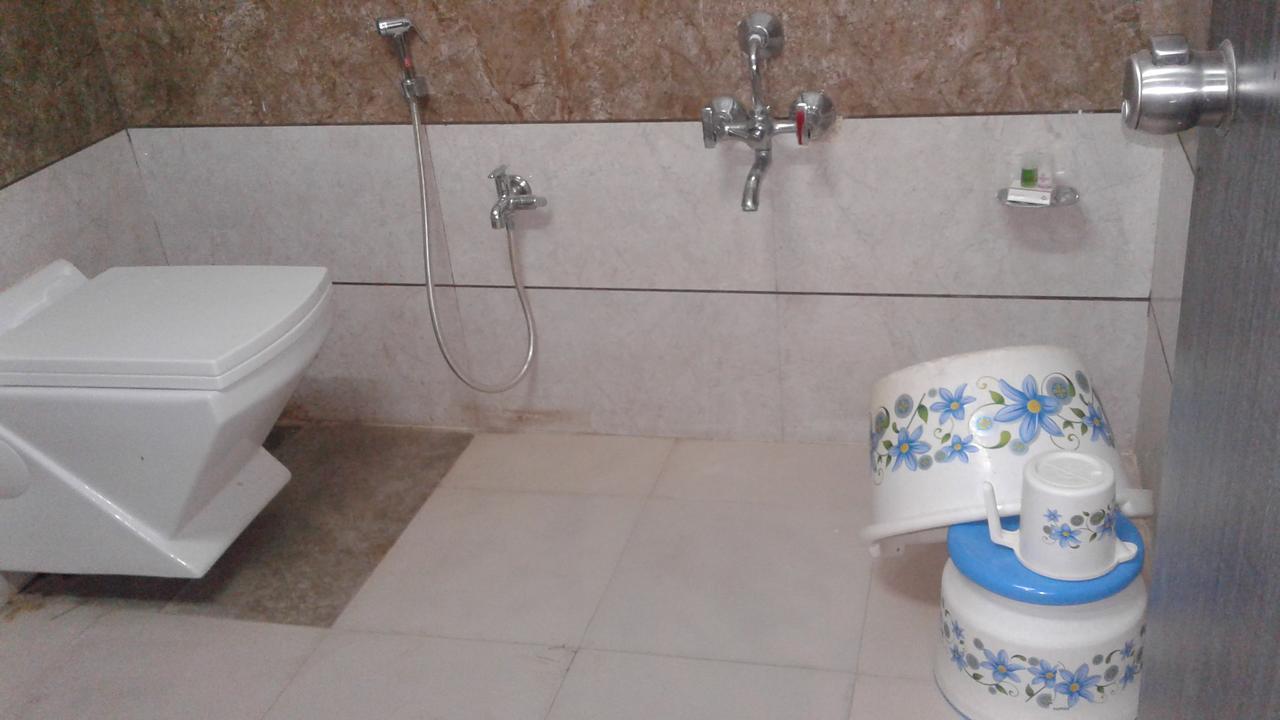 Sankeshvar Hotel The Grand Parshwanath מראה חיצוני תמונה